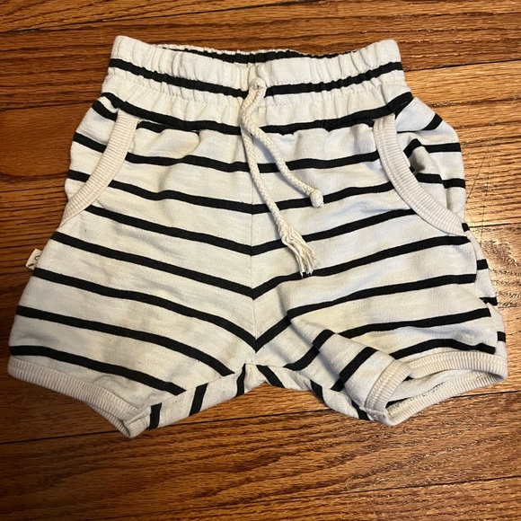 COPY - Childhoods shorts bundle 4t - Picture 6 of 6